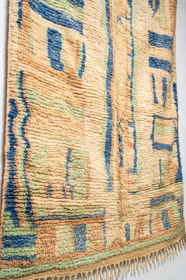 Authentic High Atlas Azilal Rug - Hand-Knotted Fine Wool - Image 3