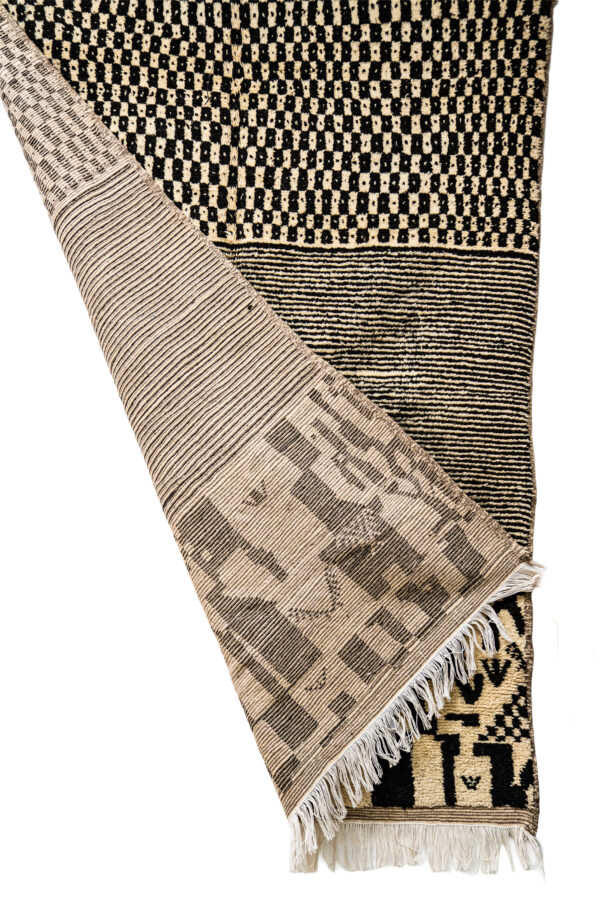 Moroccan Berber Carpet - Black & White Mixed-Technique Area Rug - Image 5