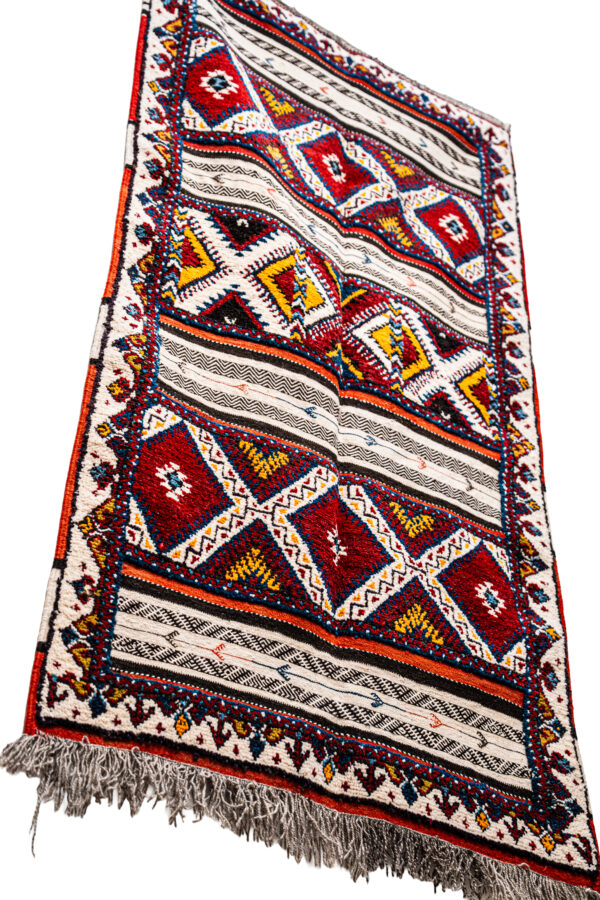 Moroccan 5x8 FT Rug Vibrant Boho Wool Handmade Boho Artistic Moroccan 5x8 FT Rug Vibrant Boho Wool Handmade Boho Artistic