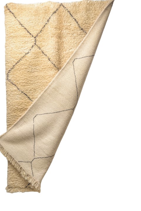 Large Cream Shaggy Berber Rug with Geometric Diamond Pattern - Image 4