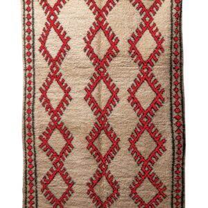 Hand-Knotted Moroccan Beni Ouarain Rug – Beige with Red & Black Sawtooth Diamonds
