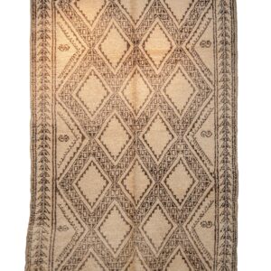 Authentic High Atlas Azilal Rug – Hand-Knotted Wool Art