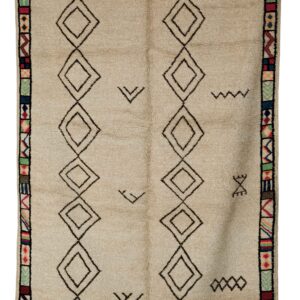 Authentic Berber Wool Rug – Classic Diamonds with Vibrant Geometric Borders