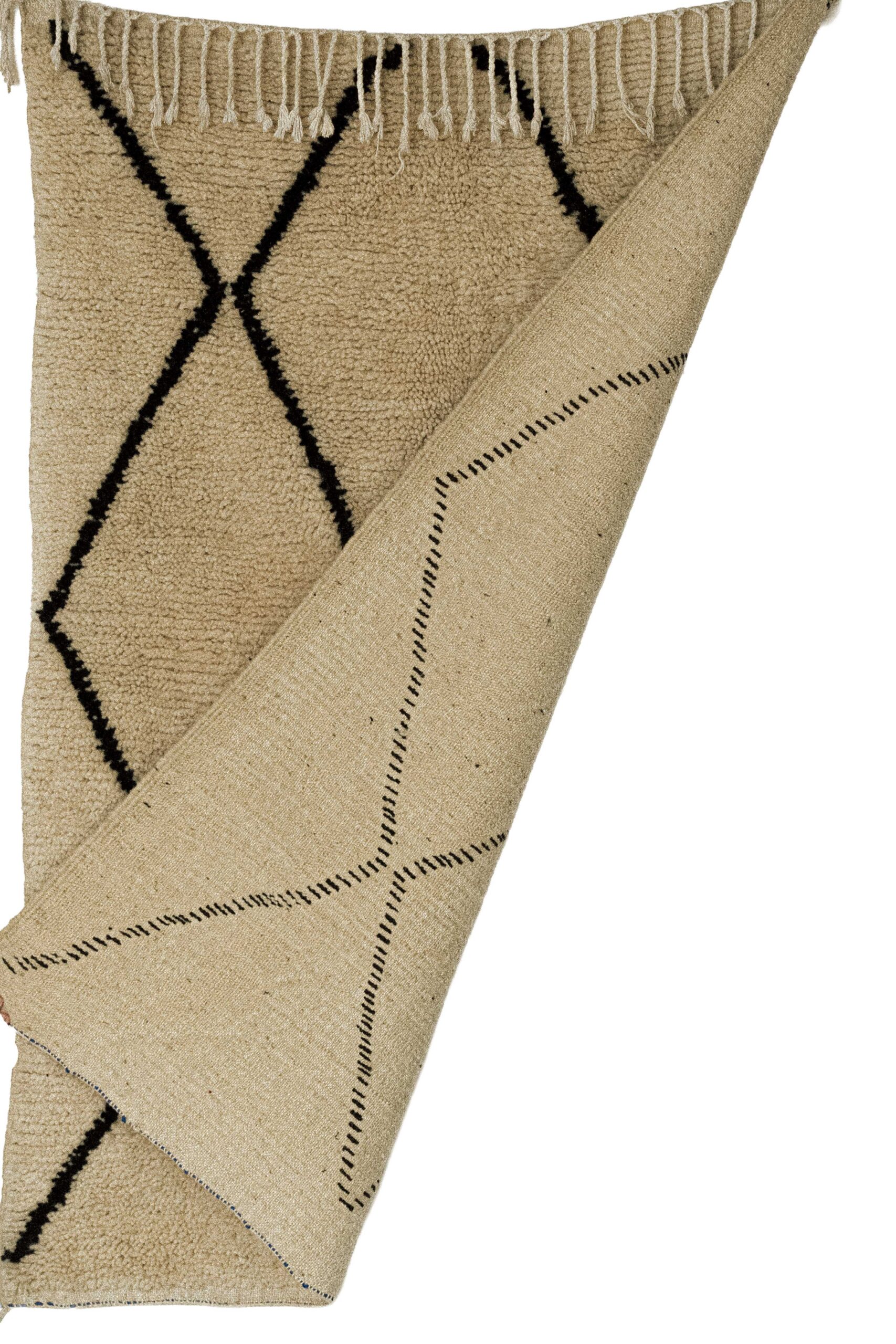 Authentic Berber Wool Rug – Classic Beni Ourain Diamond Lattice Accent - Image 2